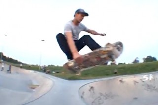 tomcrowe_skateboarding