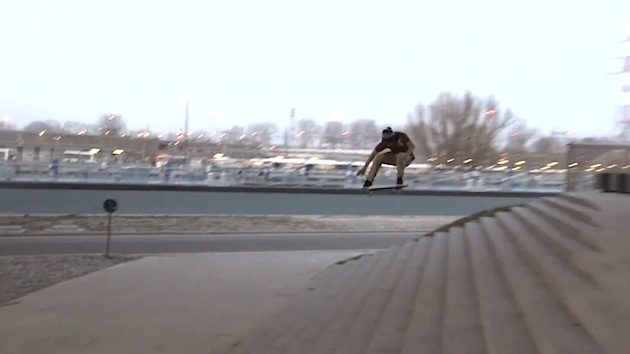 Douwe_Macare_Skateboarding