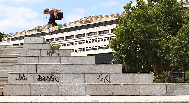 willow_bercy_skate