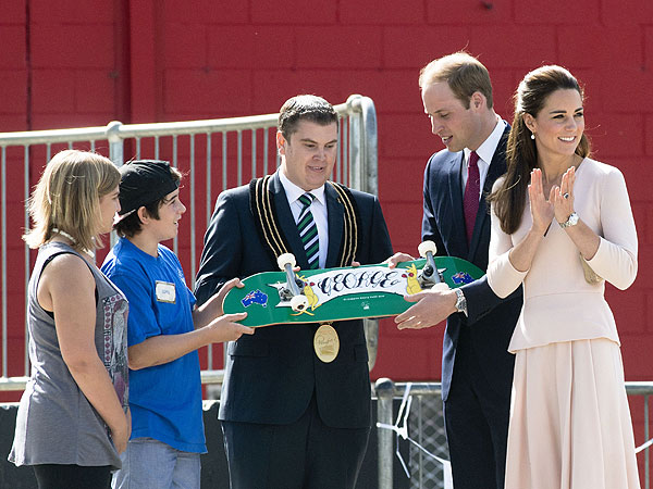 prince-william-skateboard_prince _george