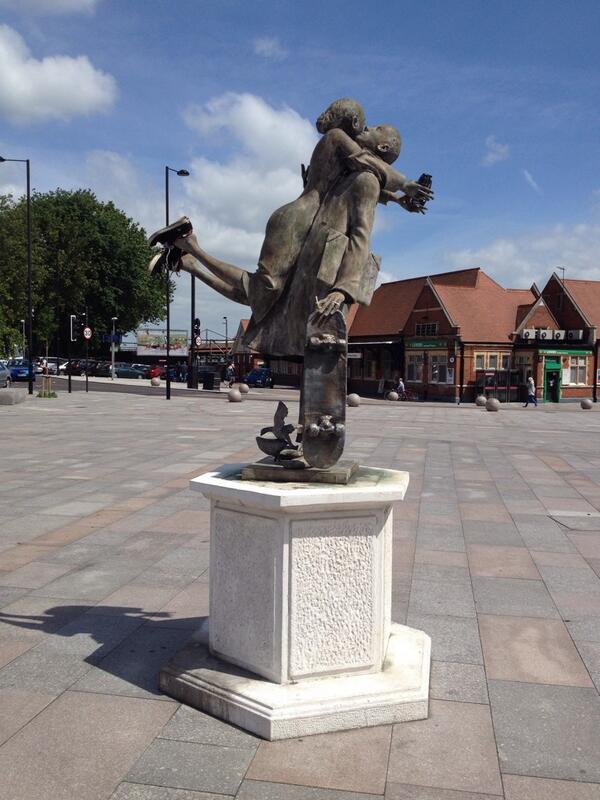 southend_skate_sculpture-art_laura_keeble