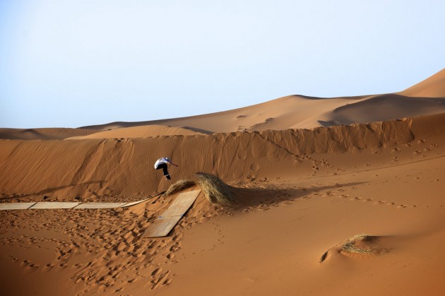 phil-zwijsen-flip-merzouga-loic-benoit