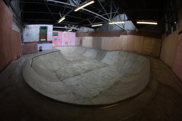the_house_skatepark_bowl_sheffield
